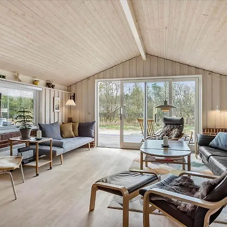 0414-romo-praestekraven-1 Mølby